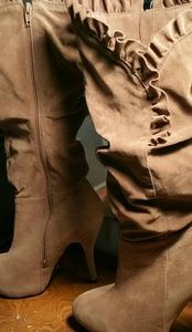 ☆☆☆SHI boots by Journeys☆☆☆